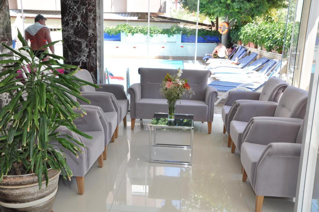 אלאניה Kleopatra Micador Otel מראה חיצוני תמונה