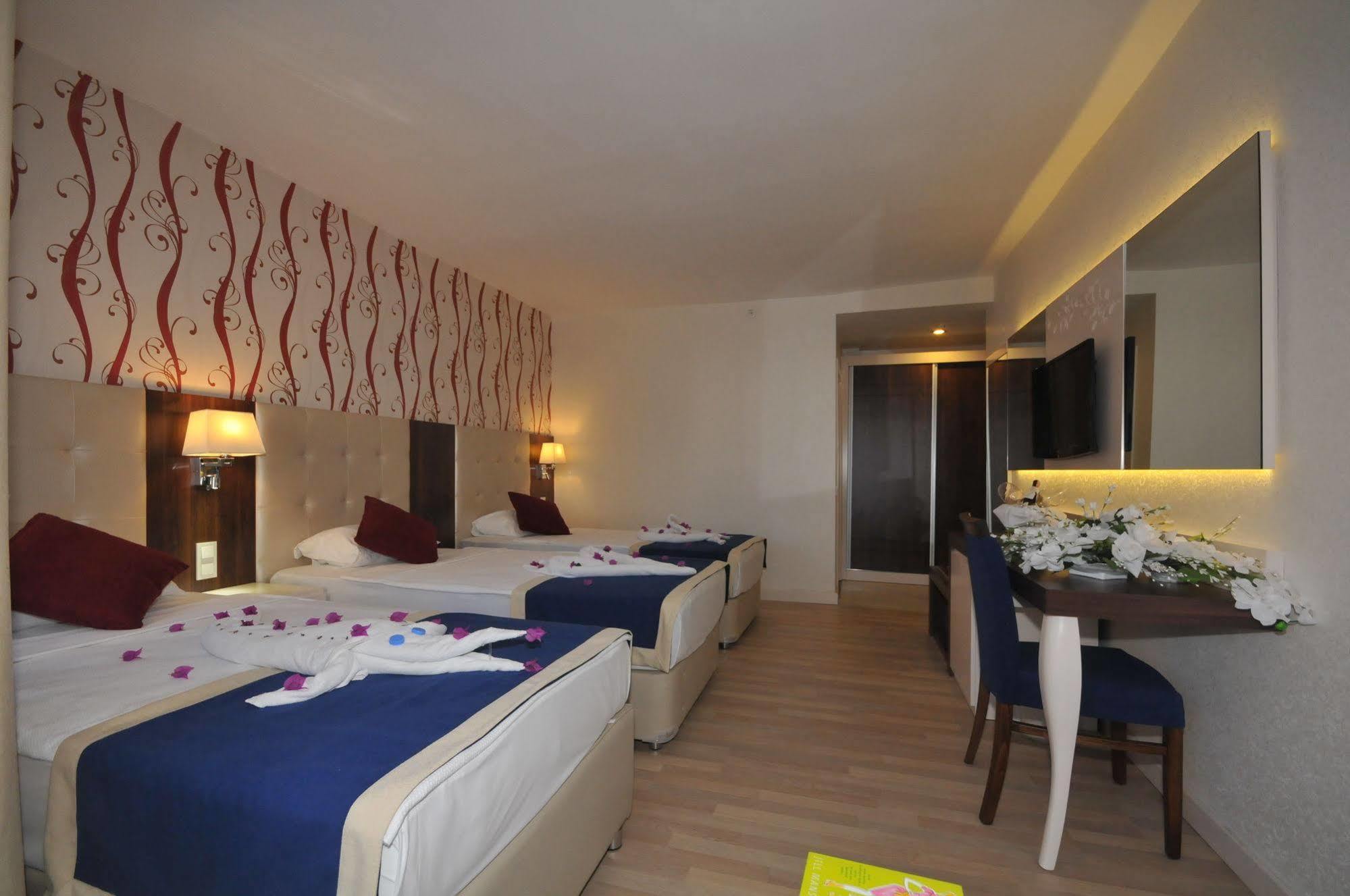 אלאניה Kleopatra Micador Otel מראה חיצוני תמונה