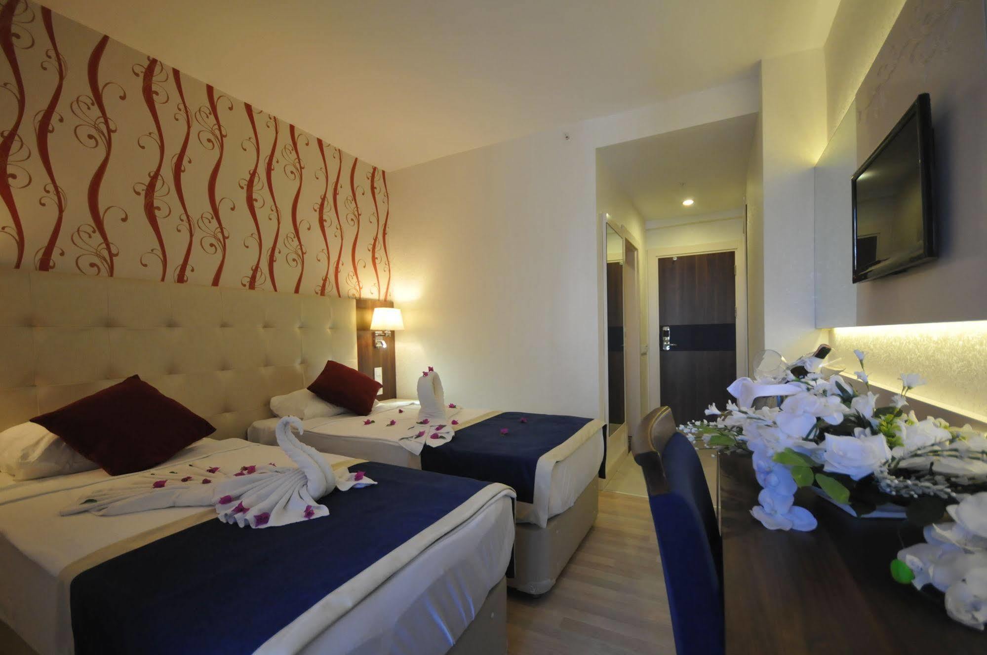 אלאניה Kleopatra Micador Otel מראה חיצוני תמונה