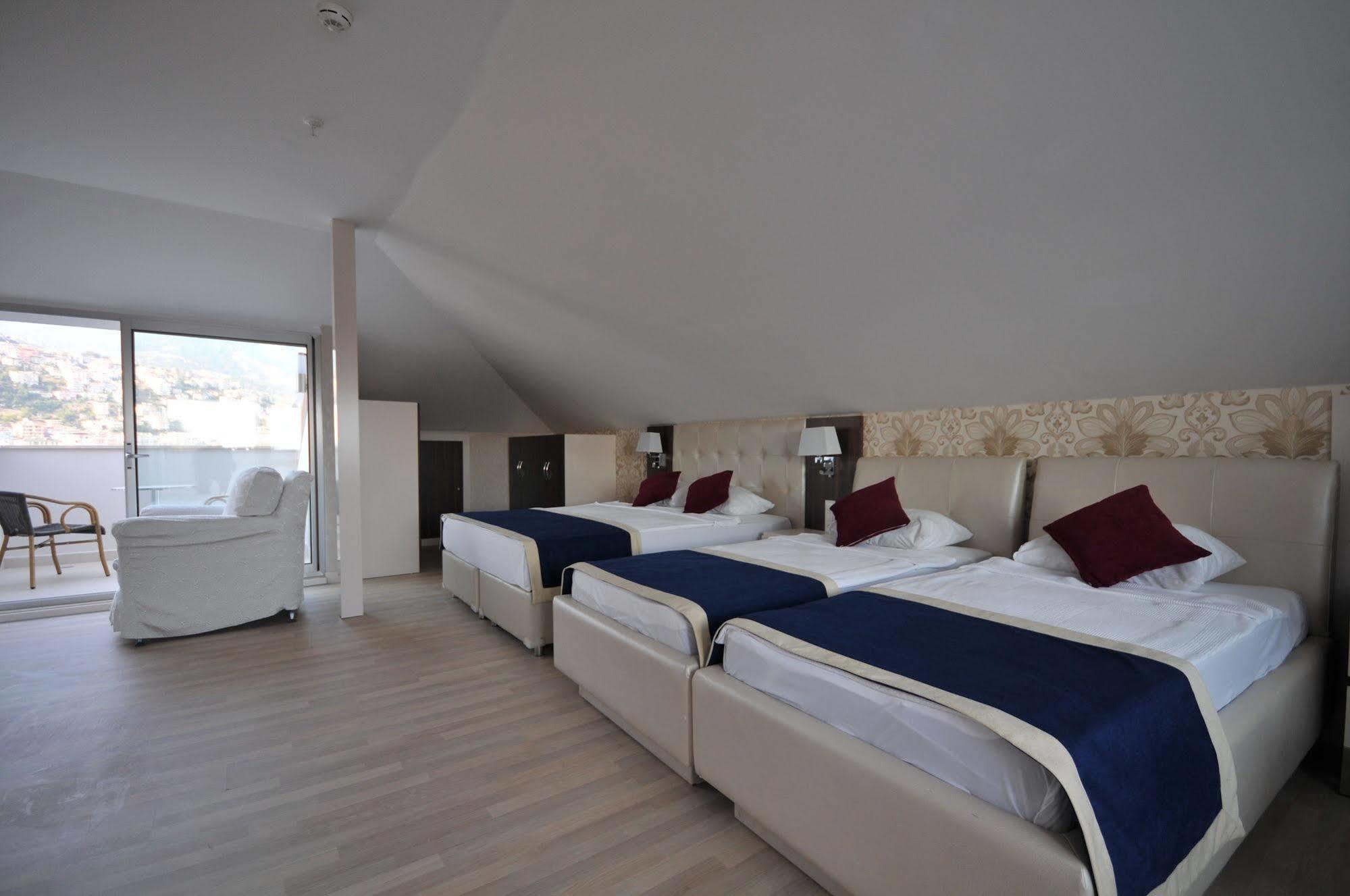 אלאניה Kleopatra Micador Otel מראה חיצוני תמונה